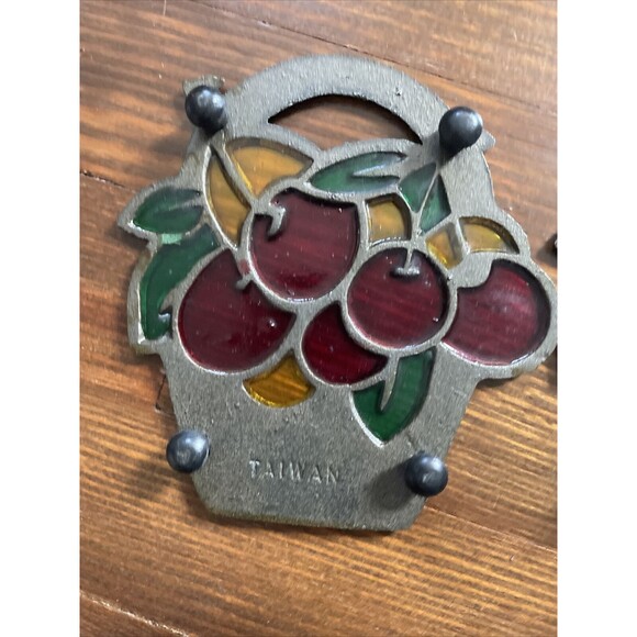 2 Vintage Stained Glass Cast Iron Metal Trivet Cherries in a Basket 5.5" Lot - Picture 7 of 10